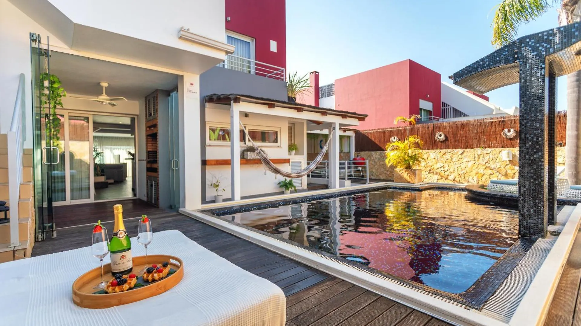 Host Wise - Luxurious House With Private Salt Pool Villa Ferragudo  0*, Ferragudo (Faro) Portugal