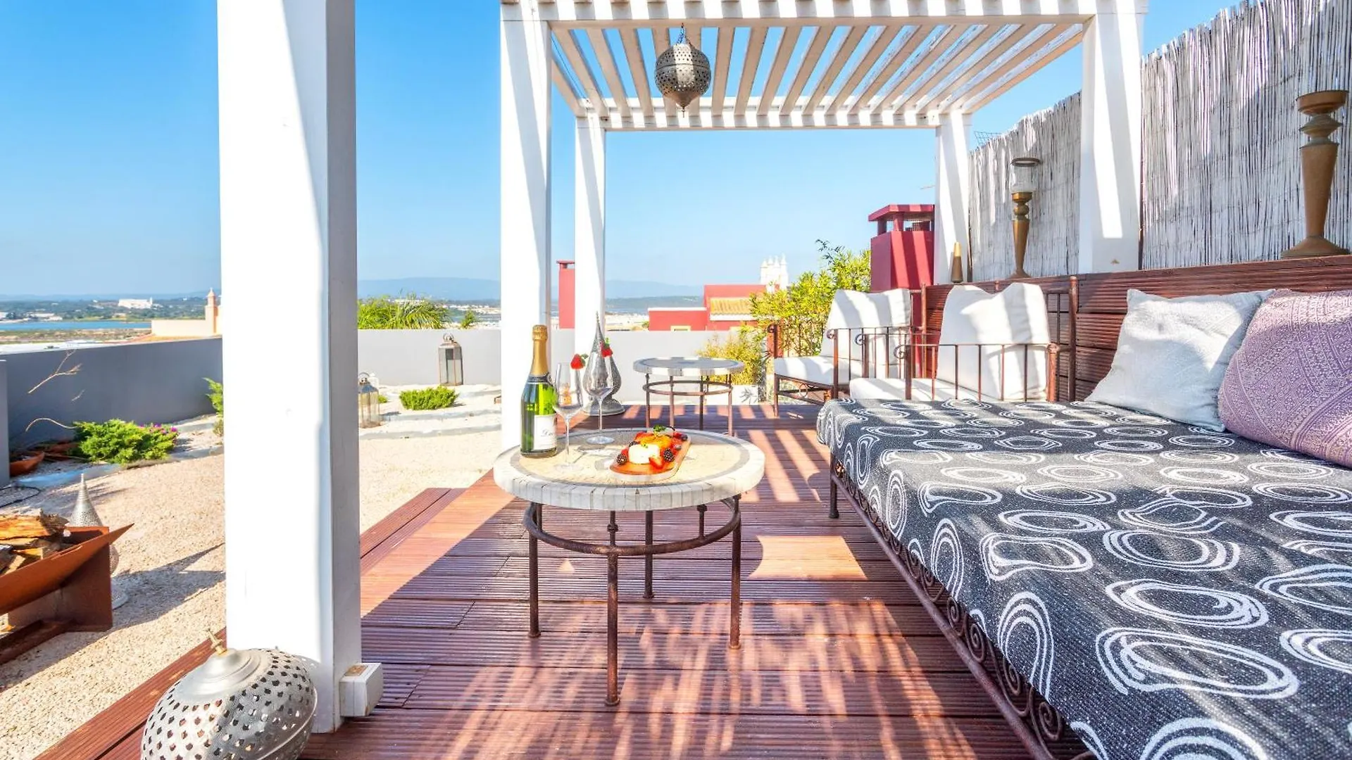 Host Wise - Luxurious House With Private Salt Pool Villa Ferragudo  0*, Ferragudo (Faro)